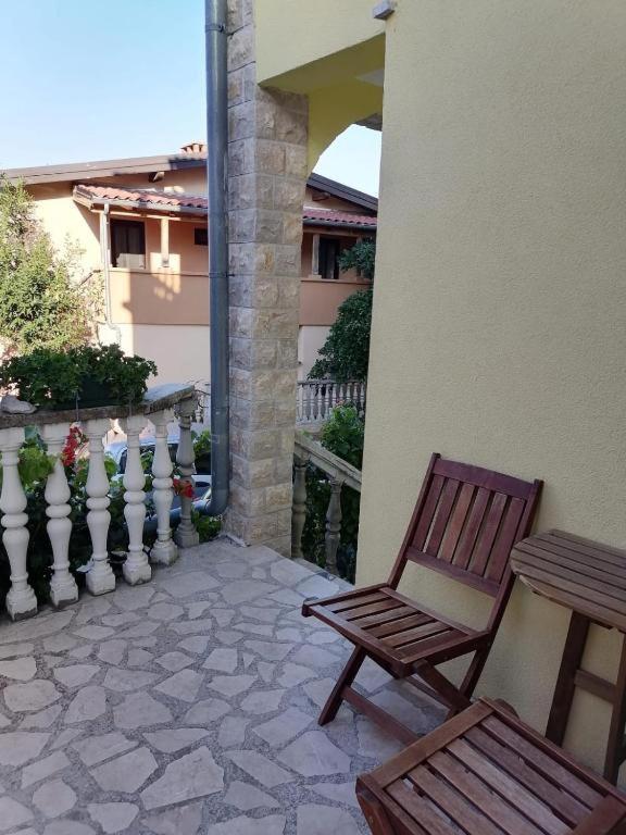 App For 2 Apartment Bibinje Exterior photo